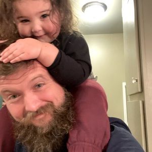 Meet your Posher, Casey